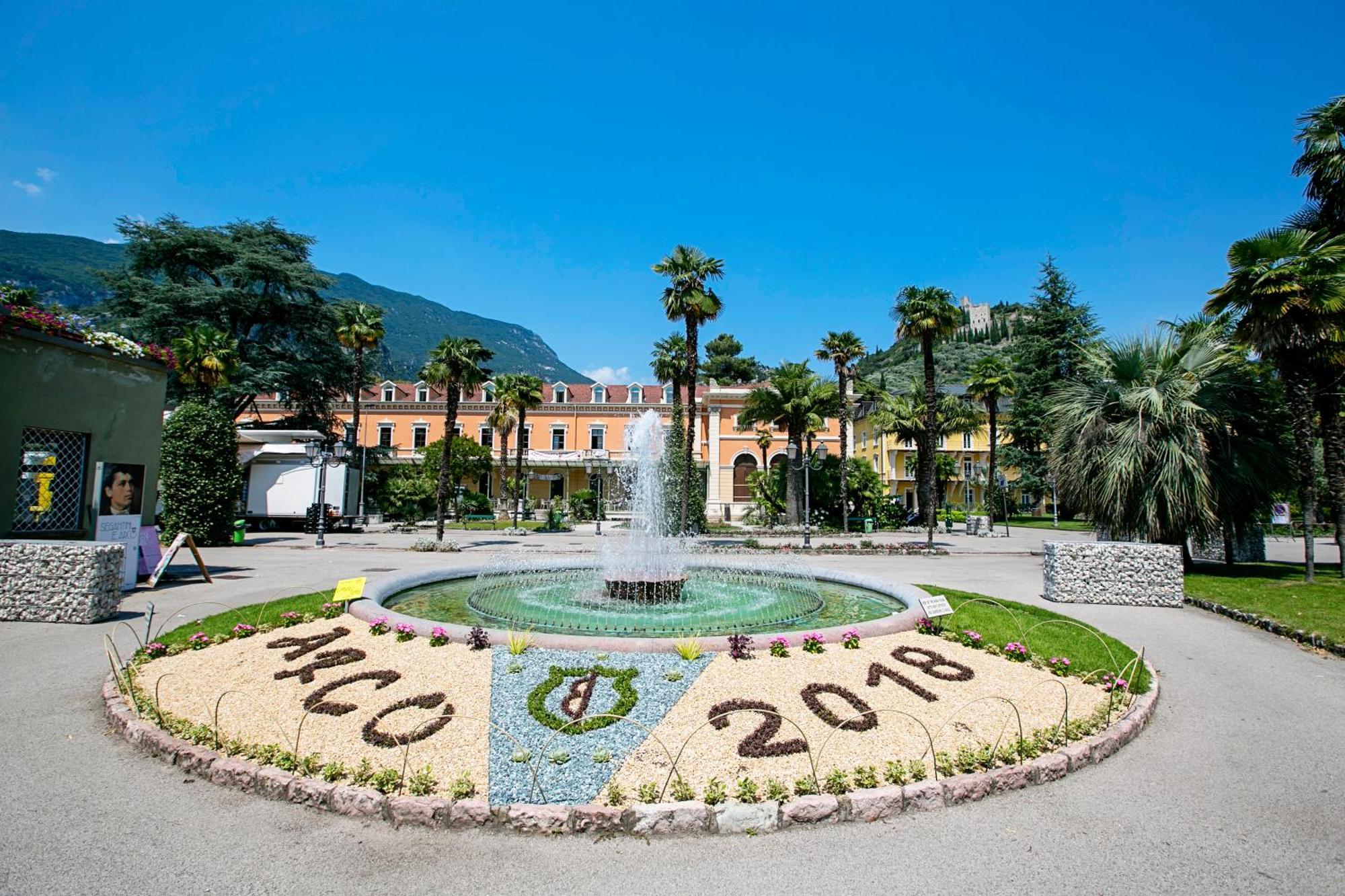 The Rock View - Happy Rentals Arco Bagian luar foto