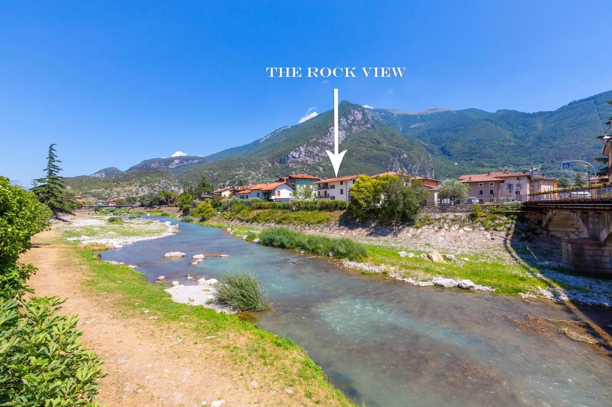 The Rock View - Happy Rentals Arco Bagian luar foto